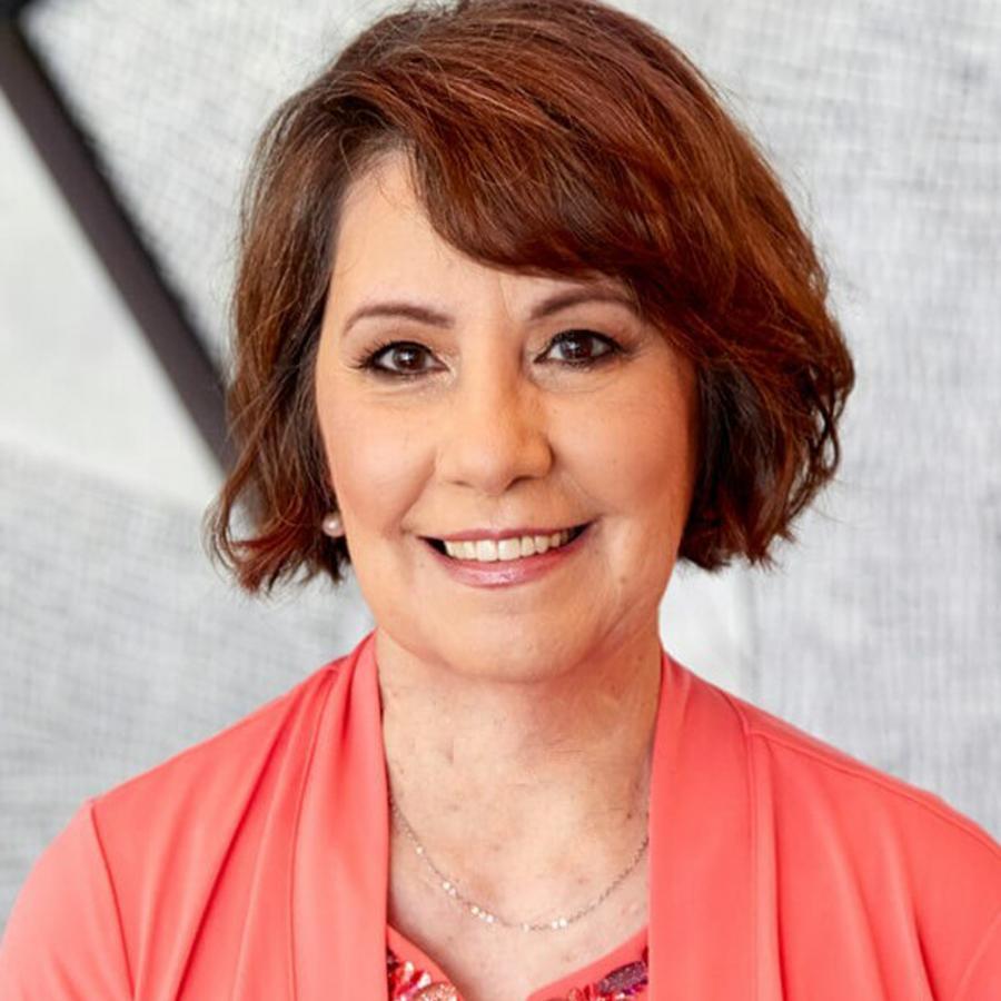 Venus Ginés, President/Founder, Día de la Mujer Latina